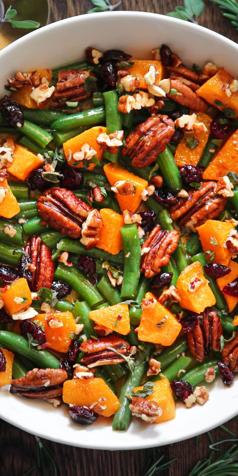 Green Beans with Butternut Squash, Pecans, and Cranberries in a white bowl. Thanksgiving Green Bean Recipe, Green Bean Recipes Healthy, Thanksgiving Green Beans, Traditional Green Bean Casserole, Green Bean Salad Recipes, Green Bean Dishes, Green Beans Side Dish, Thanksgiving Vegetables, Best Thanksgiving Side Dishes