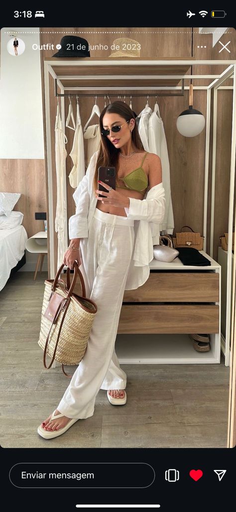 Casual Chic Outfit Summer, Beach Girl Aesthetic, Summer Pants Outfits, Looks Pinterest, Beach Fits, Summer Pants, Instagram Photo Inspiration, Casual Chic Outfit, Warm Autumn