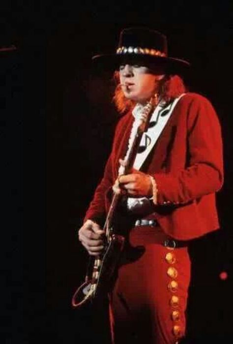 Red suit Srv Guitar, Stevie Ray Vaughan Guitar, Houston Astrodome, Steve Ray Vaughan, Stevie Ray Vaughn, Buddy Guy, Ray Vaughan, In The Zone, Carnegie Hall