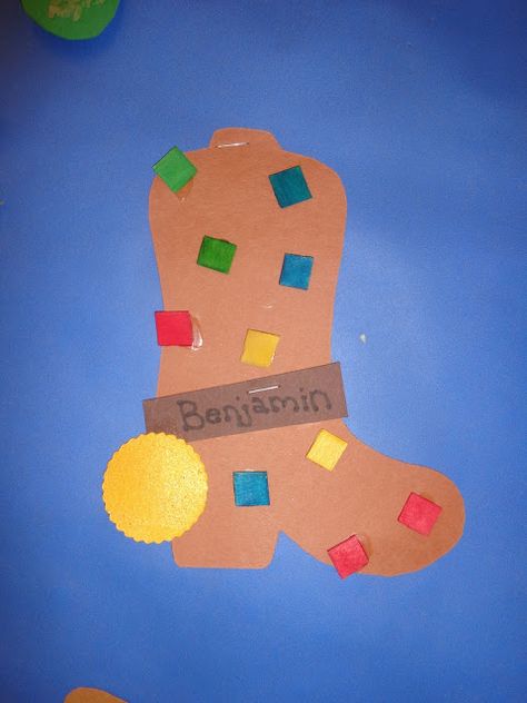 Cowboy Boot Crafts Preschool, Western Crafts For Kids, Rodeo Crafts, Wild West Activities, Cowboys Outfits, Wild West Crafts, Cowboy Boot Crafts, Cowboy Crafts, Desert Theme