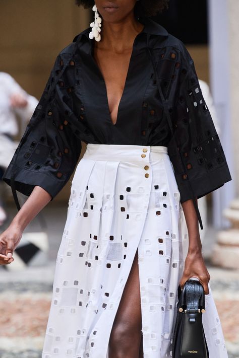 Mario Dice, 2021 Fashion, Dresses Elegant, Dresses Summer, Mode Inspo, Looks Chic, 가을 패션, Outfits Fashion, Mode Inspiration