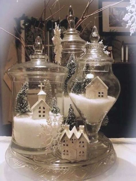 Christmas Apothecary Jars, Diy Snow Globe, Glam Christmas, Christmas Centerpieces Diy, Diy Christmas Decorations Easy, Christmas Jars, Christmas Lanterns, Christmas Villages, Easy Christmas Diy