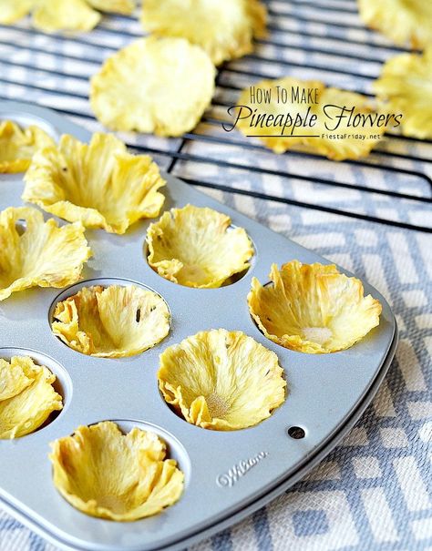 how to make pineapple flowers | fiestafriday.net Dried Pineapple Flowers, Pineapple Coconut Cupcakes, Decorating Cupcakes, Pineapple Flowers, Dried Pineapple, Coconut Cupcakes, Baking Art, Pineapple Cake, Pineapple Coconut