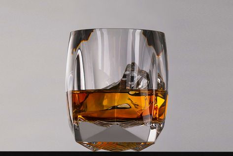 Alcohol Glasses, Best Whiskey, Whiskey Girl, Rye Bourbon, Whisky Tumbler, Whiskey Brands, Bourbon Drinks, Whiskey Shots, Whiskey Decanter Set