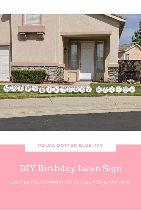 Make a DIY Birthday Lawn Sign with paper plates and cardstock letters. Click here to see the step-by-step tutorial. Glue Stick Crafts, Heat Transfer Vinyl Projects, Fun Diy Craft Projects, Kabob Skewers, Silhouette Cameo Crafts, Birthday Yard Signs, Diy Party Supplies, Birthday Crafts, Lawn Sign