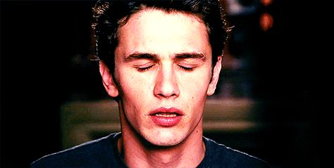 James Franco | 23 Jawlines Guaranteed To Get You Pregnant James Franco Gif, Harry Osborn, Ed Westwick, Tom Welling, Sam Claflin, Nicholas Hoult, Mind Blowing Facts, Ashton Kutcher, Burning Questions