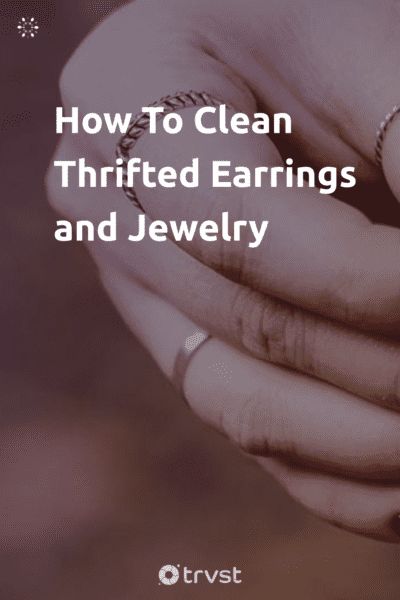 Thrifted Earrings, Jewlery Cleaner, Thrift Jewelry, Thigh Jewelry, How To Clean Earrings, How To Clean Silver, Ethical Fashion Brands, Tarnished Jewelry, Best Soap