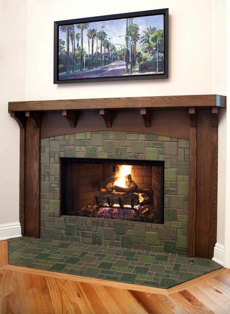 Bungalow Fireplace, Craftsman Style Fireplace, Craftsman Living Rooms, Craftsman Living Room, 1930s Bungalow, Craftsman Fireplace, Craftsman Tile, Craftsman Interior, Crafts Preschool