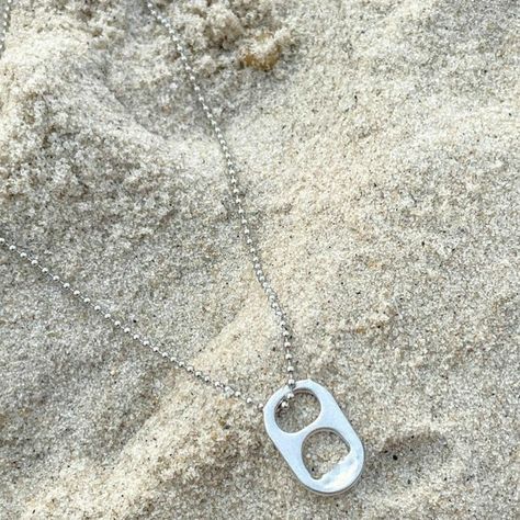 Obx Sarah Necklaces, Sarah Obx Necklace, Obx Neclace Ideas, Sara Cameron Necklace, Outer Banks Gift Ideas, Sarah Cameron Necklace Can Tab, Can Top Necklace, Sarah Cameron Inspired Outfits, Sarah Cameron Bracelets