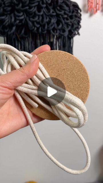 Macrame Coaster Tutorial, Macrame Coasters Diy Tutorial Videos, Diy Coaster Ideas, Diy Coasters Wooden, Macrame Coasters Diy Tutorial, Macrame Coasters Tutorial, Macrame Coasters Diy, Coasters Diy, Twine Diy