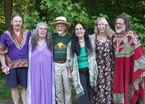 Pagan Elders (L – R): Dennis Carpenter, Selena Fox, Raymond Buckland, Margot Adler, Phyllis Curott, Andras Corban-Arthen Witchcraft Photos, British Witchcraft, Pagan Artwork, Raymond Buckland, Gray Witch, Witchcraft History, Personal Beliefs, Real Witches, Wise Woman