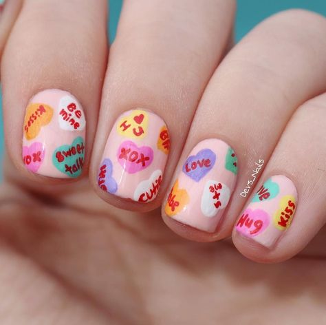 Romantic Manicure, Valentines Nail Art Designs, Nail Art Cute, Vday Nails, Valentine Nail Art, February Nails, Colorful Nail, Nail Designs Valentines, New Year's Nails