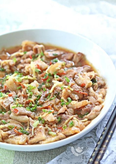 Steamed Pork Belly with Shrimp Paste 虾酱蒸五花肉 - Anncoo Journal Steamed Food, Ribs Recipes, Recipe To Cook, Steamed Pork, Cantonese Food, Asian Pork, Chinese Cooking Wine, Food Fest, Pork Belly Recipes