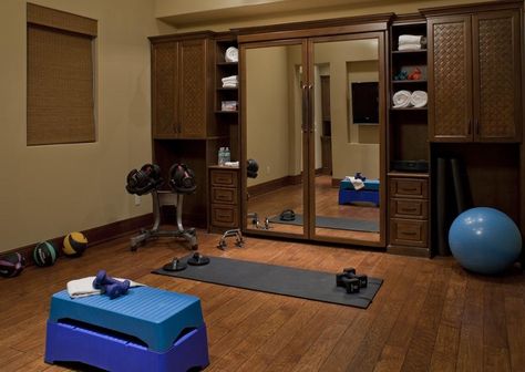 Ideas and Tips to Choose Murphy Beds For Exercise Rooms Small Exercise Room, Gym And Guest Room Combo, Exercise Room Ideas, Double Bed Design Modern, Murphy Bed Bookcase, Exercise Rooms, Murphy Bed Frame, Bed Design Modern Luxury, Beautiful Bed Designs