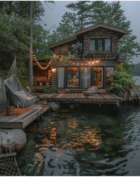 Family Lake House Aesthetic, Cozy Lake House Lakeside Cottage, Tiny Lake House, River House Exterior, Lake House Exterior, House Near River, Lake House Aesthetic, House By The Lake, Lakeside House