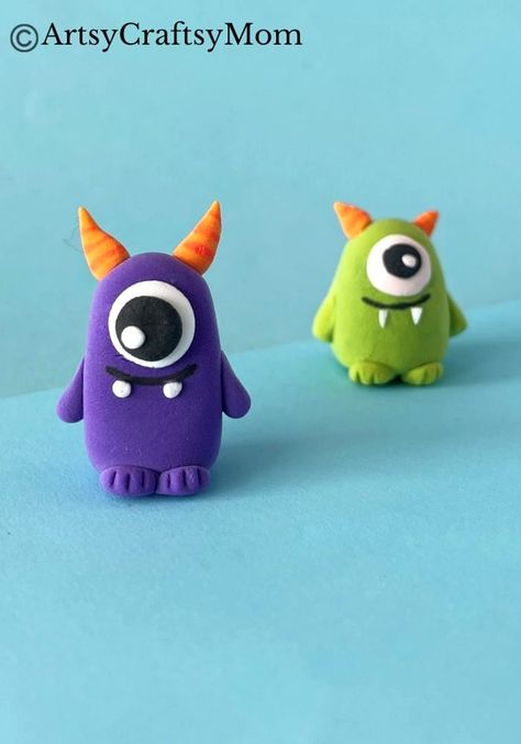 Want to gift your friend something special this Halloween? Try making this DIY clay monster - it's easy to make, super cute and not at all scary! Super Clay Ideas Diy, Clay Monsters Easy, Easy Cute Clay Ideas, Clay Monsters Cute, Diy Clay Crafts Air Dry Easy, Mini Clay Ideas Easy, Easy Clay Sculptures For Beginners, Cute Easy Clay Ideas, Easy Air Dry Clay Ideas