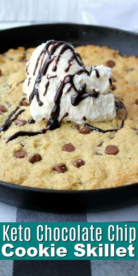 Keto Chocolate Chip Cookie Skillet Recipe #keto #Ketocookieskillet #skilletcookie Cookie Skillet Recipe, Chocolate Chip Cookie Skillet, Keto Chocolate Chip Cookie, Keto Skillet, Easy Keto Dessert, Chocolate Chip Skillet Cookie, Galletas Keto, Cookie Skillet, Skillet Chocolate Chip Cookie