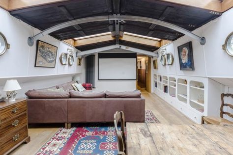 Dutch Barge Interior, Barge Interior, Barges For Sale, Barge Boat, Houseboat Living, Narrow Boats, Dutch Barge, London Landmarks, Boat House