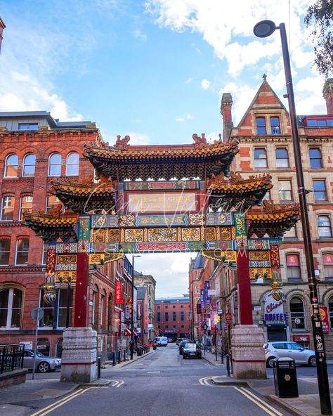 Sian Victoria © - Manchester Chinatown Chinatown Manchester, Manchester Tourism, Manchester Landmarks, Manchester Architecture, Edwardian Architecture, Manchester Cathedral, Manchester Street, Manchester Central, Visit Manchester