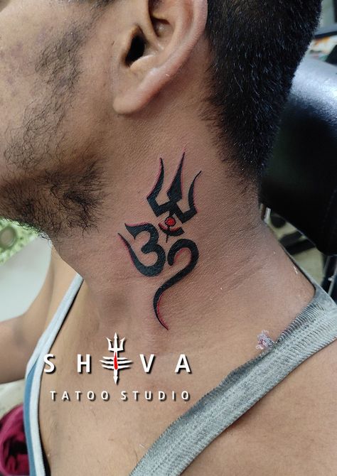 Om trishul tattoo design Trishul Tattoo Designs Neck, Trishul Neck Tattoo, Om Trishul Tattoo Design, Trishul Tattoo Designs Men, Om Tattoo On Neck, Om With Trishul Tattoo Design, Trishul Tattoo Design, Om Trishul Tattoo, Holy Tattoos