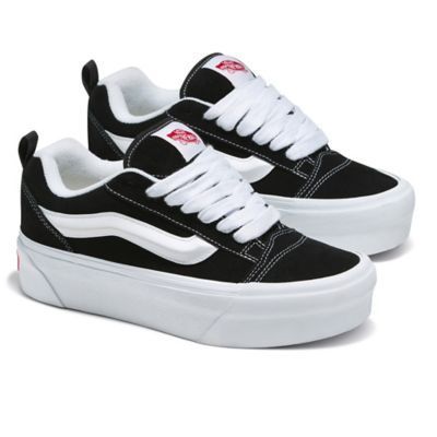 Womens Platform Vans, Aesthetic Shoes For Men, Vans Shoes Aesthetic, Aesthetic Black Shoes, Chunky Vans, Vans Shoes Black, Cool Vans Shoes, Vans Aesthetic, Vans Fashion