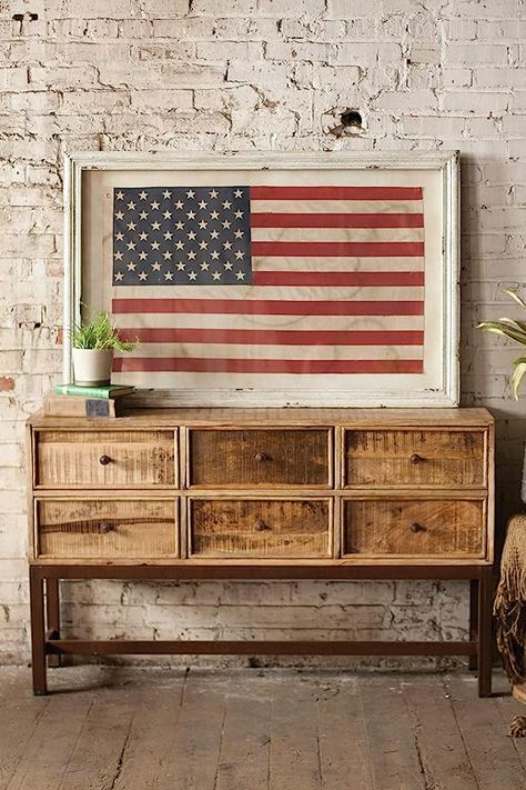 KALALOU Large Framed American Flag Under Glass Wall décor, One Size, Red/White/Blue American Flag Pictures, Framed American Flag, Handmade Flags, Small American Flags, Flag Wall Decor, American Flag Wall, Build Inspiration, United States Flag, Flag Wall