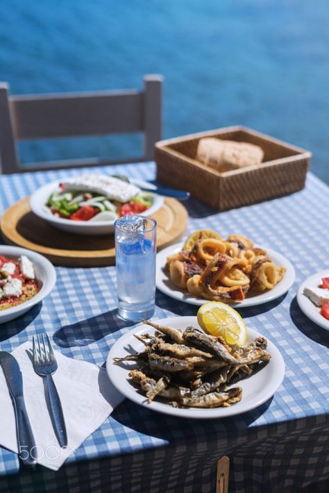 Ouzo & Seafood, Crete, Greece Eat Greek, Greek Sea, Ouzo, Greek Restaurants, Bulgarian Recipes, Feel Good Food, Crete Greece, Sea Food, Greek Recipes