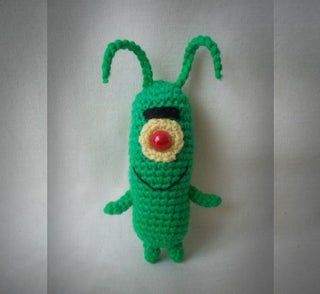 Crochet Plankton : 6 Steps (with Pictures) - Instructables Crochet Plankton, Crochet Baby Mobiles, Crochet Monsters, Confection Au Crochet, Green Monster, Crochet Amigurumi Free, Sponge Bob, Single Crochet Stitch, Baby Blanket Crochet Pattern