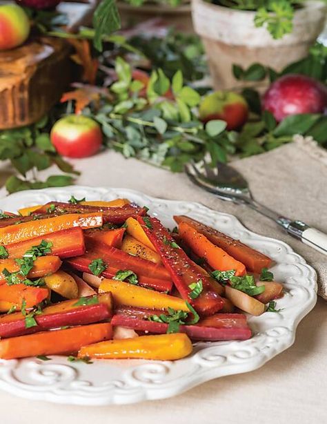 Braised Carrots, Cottage Journal, Victoria Magazine, Veggie Tales, Fall Cooking, Southern Lady, Cooked Carrots, Glazed Carrots, Vegetable Side