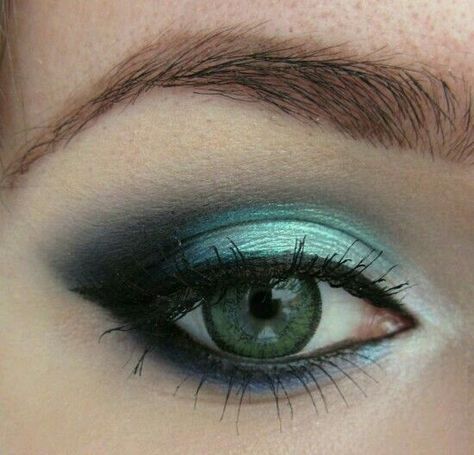 Frozen Makeup, Real Techniques Brushes, Fairy Makeup, Makeup Tattoos, Makeup For Green Eyes, Makeup Geek, Eye Make, Makati, Gorgeous Makeup