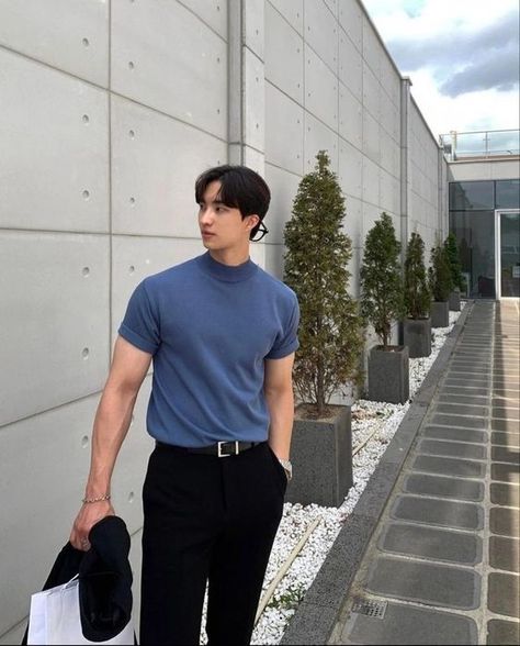 Womens Photography, Korean Street Fashion Men, Asian Men Fashion, Shirt Outfit Men, Minimalist Fashion Men, Men Art, Classy Outfits Men, Stylish Men Casual, Clothes Men