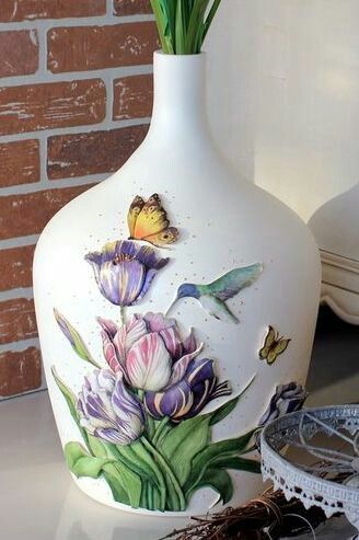 Flores Glass Painting Designs, Glass Bottle Diy, Diy Glass Bottle Crafts, Wine Glass Art, Wine Bottle Art, Glass Bottles Art, Diy Jar Crafts, Wine Bottle Diy Crafts, Painted Wine Bottles