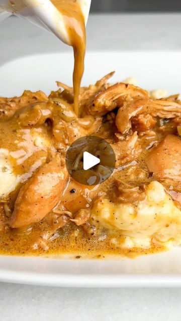 Buttery Mashed Potatoes Recipe, Smothered Chicken And Gravy, Chicken Gravy Recipe, Chicken And Gravy, Buttery Mashed Potatoes, Mashed Potatoes Recipe, Cheesy Mashed Potatoes, Smothered Chicken, Austin Food