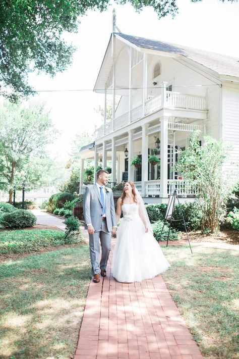 Real Wedding at Marietta Educational Garden Center, Marietta GA White Gazebo, Wedding Checklists, Georgia Wedding Venues, Free Wedding Printables, Historic Wedding, Garden Wedding Venue, Wedding Reception Locations, Wedding Fair, Garden Route