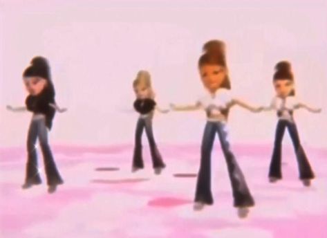 Bratz Dancing, Bratz Movie, Funny Dancing Gif, Youtube Videos Music Songs, Funny Video Clips, Quality Memes, Dance Humor, Funny Short Clips, Instagram Funny Videos