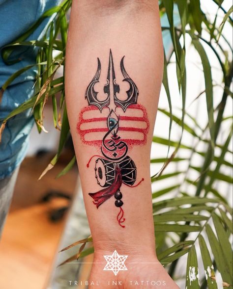 Trishool Tattoo, Tattoo Mahadev, Om Trishul Tattoo, Kali Tattoo, Trishul Tattoo Designs, Trishul Tattoo, Mahadev Tattoo, Krishna Tattoo, Om Tattoo Design