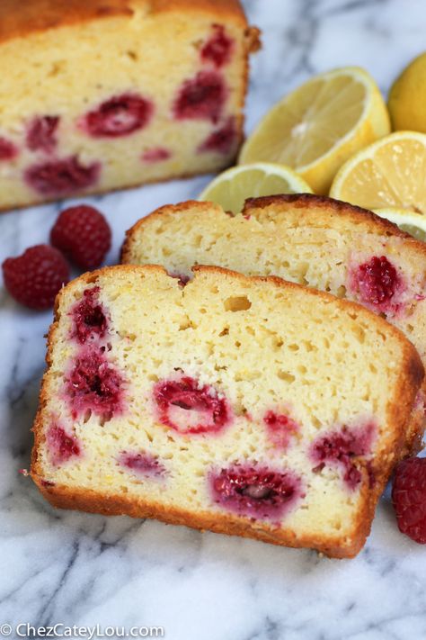 Raspberry Loaf, Strawberry Yogurt Cake, Blueberry Yogurt Cake, Raspberry Lemon Cakes, Raspberry Bread, Lemon Yogurt Cake, Yogurt Bread, Raspberry Yogurt, Protein Bread