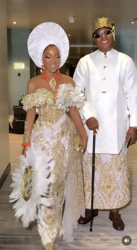 White And Gold Traditional Dress, Nigeria Traditional Wedding Dress, White And Gold Igbo Traditional Dress, White Igbo Traditional Wedding Attire, White And Gold George Styles, White And Gold Traditional Attire, White And Gold Nigerian Wedding Dress, African Wedding Dress Bridal Traditional, White And Gold Lace Styles