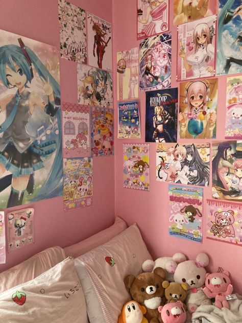 Rooms Cutegore, Harajuku Room Decor, Cute Sanrio Room Decor, Kawaiicore Room Ideas, Room Inspo Cutecore, Kawaiicore Room Decor, Room Ideas Cutecore, Yami Kawaii Room, Cute Core Room Ideas