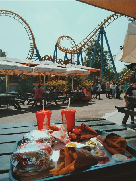 Amusement Park Aesthetic, Beto Carrero World, Carnival Rides, Fun Fair, Summer Plans, Summer Goals, Summer Bucket Lists, Summer Dream, Teenage Dream