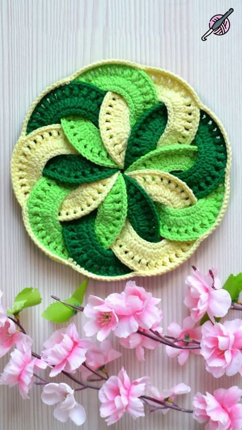 Unusual Crochet Mandala Potholder Tutorial Crochet Mandala Potholder Free Pattern, Crochet Flower Hot Pads Free Pattern, Tunisian Crochet Potholder, Unusual Crochet Projects, Potholder Tutorial, Unusual Crochet, Crochet Potholder Patterns, Crochet Hot Pads, Crochet Christmas Gifts