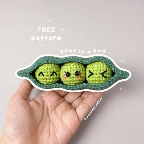 Peas In A Pod Crochet, Food Crochet Pattern, Crochet Pattern Beginner, Food Crochet, Crochet Pattern Tutorial, Pola Amigurumi, Peas In A Pod, Crochet Food, 2024 Design