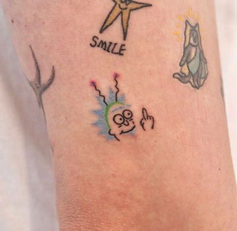 Pickle Rick Tattoo, Pop Culture Tattoos, Beautiful Tattoo Designs, Rick And Morty Tattoo, Culture Tattoos, Stick Poke Tattoo, Minimal Tattoos, Uv Tattoo, Sick Tattoo