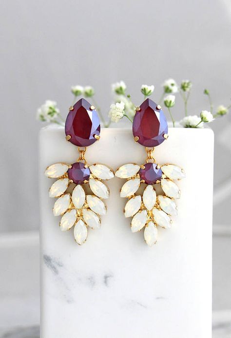 Red Bridal Earrings Maroon Earrings Burgundy Earrings Dark #bridalearrings #giftsforher #bridesmaidearrings #SWAROVSKIearrings #ETSYhandmade #Luxuryearrings #crystalearrings #crystalbridalearrings #weddingdayearrings #PetiteDelights Make Jewelry For Beginners, Maroon Earrings, Wine Drop, Dark Red Earrings, Burgundy Earrings, Red Chandelier, Pretty Jewelry Necklaces, Accesories Jewelry, Garnet Earrings