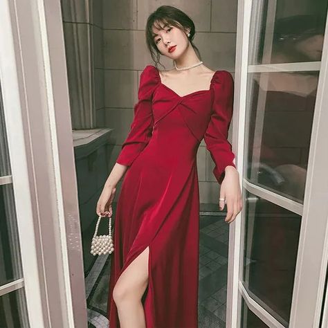 Jennie: That's Jeon Jungkook... As long as you are in this College s… #fanfiction #Fanfiction #amreading #books #wattpad Korean Fashion Dress Party, Party Frock Designs, Korean Party Dress, Spring Party Dresses, Party Dress Inspiration, Party Frocks, Dress Party Night, Dress Korean, Designer Midi Dresses