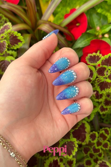 Sky-blue jelly captures the essence of an endless summer day, shifting from sheer to vivid with each layer, like clear skies ahead.
#AutumnNailIdeas #AutumnNailIdeasFall #AutumnNailIdeasGel #AutumnNailIdeasFallBrown #AutumnNailIdeasFallAlmond #AutumnNailIdeas2024 #AutumnNailIdeasAcrylic #AutumnNailIdeasShort #AutumnNailIdeasSimple #AutumnNailIdeasFall2023 #AutumnNailIdeas2023Trends #AutumnNailIdeasFallSimple #AutumnNailIdeasAcrylicShort #AutumnNailIdeasAcrylicSimple #AutumnNailIdeasAcrylicSquare Moonlit Sky, Leaping Bunny, Brown Fall, Color Kit, Autumn Nails, Icy Blue, Blue Glitter, Gel Color, Easy Halloween