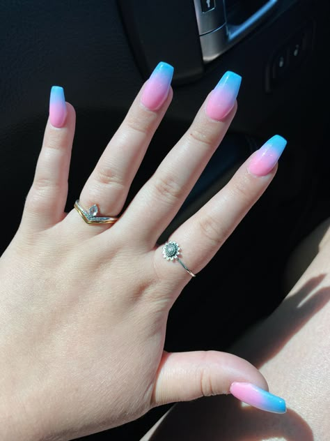 Ombre Gender Reveal Nails, Pink And Blue Ombre Nails Short, Cotton Candy Dip Nails, Gender Reveal Dip Nails, Blue To Pink Ombre Nails, Teal And Pink Ombre Nails, Pink And Blue Ombré Nails, Ombre Nails Colors Combinations, Blue Pink Ombre Nails