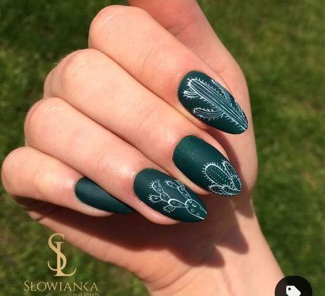 Green Cactus Nails, Nail Ideas Cactus, Westerns Nails, Desert Themed Nails, Nails With Cowboy Hat, Country Valentines Nails, Cactus Acrylic Nails, Cactus Nail Art Designs, Cactus Nail Ideas