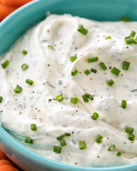 Perfect for football parties or any gathering, this creamy vegetable dip is full of garlic and herb flavors!  Plain ranch can't hold a candle to this easy veggie dip! #dip #diprecipe #vegetables #veggiedip #partyfood #snacks Vegetable Dip Recipe, Veggie Dip Recipe, Tartiflette Recipe, The Chunky Chef, Dip Dip, Chunky Chef, Vegetable Dips, Football Parties, Vegetable Dip