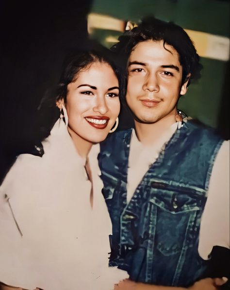 Tex Mex Party, Selena Boutique, Selena And Chris Perez, Chris Perez, Selena Quintanilla Outfits, Selena Quintanilla Fashion, Selena Pictures, Surprise Her, Singer Fashion